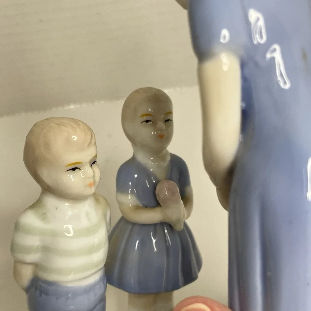 Mother & Children Figurine Porcelain Music Box